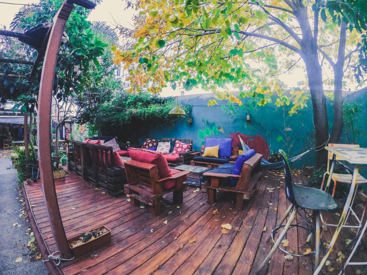 Charruas Hostel Монтевидео Экстерьер фото